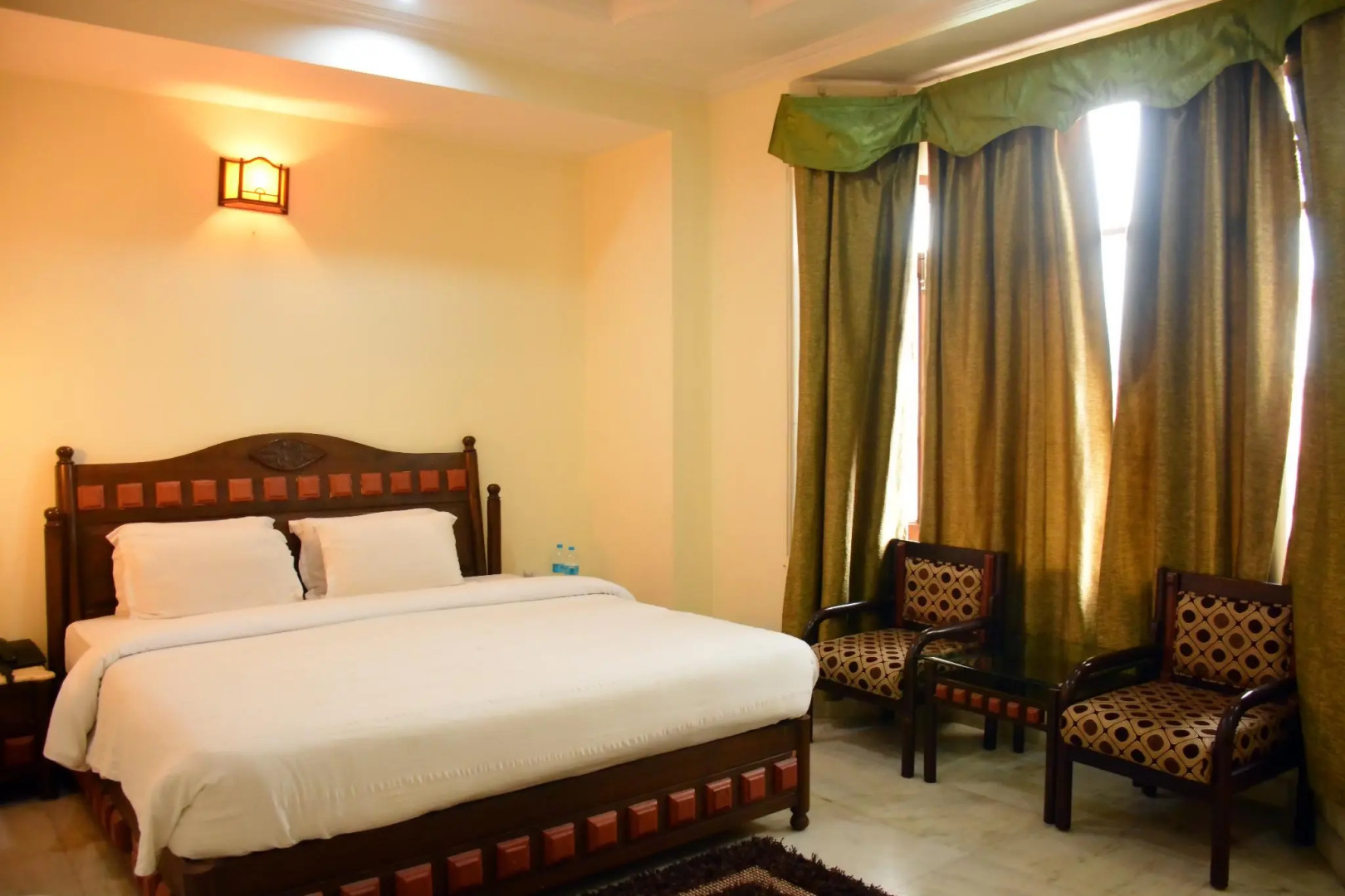 Hotel Vasundhara Palace Rishikesh