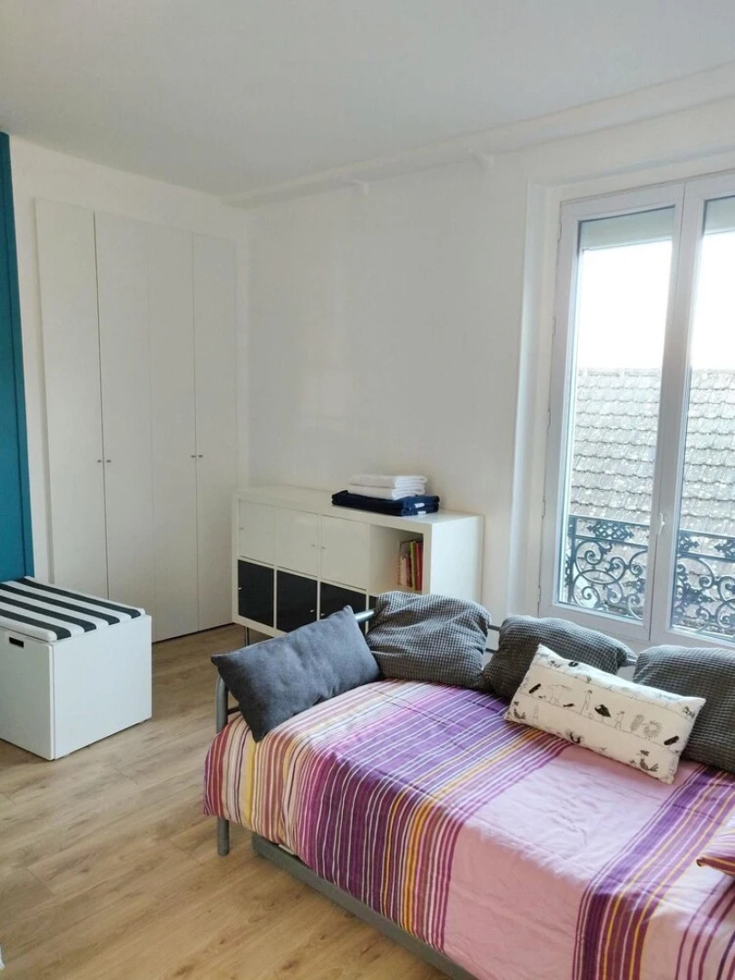 Apartment With in Crécy la chapelle With Wonderful City V