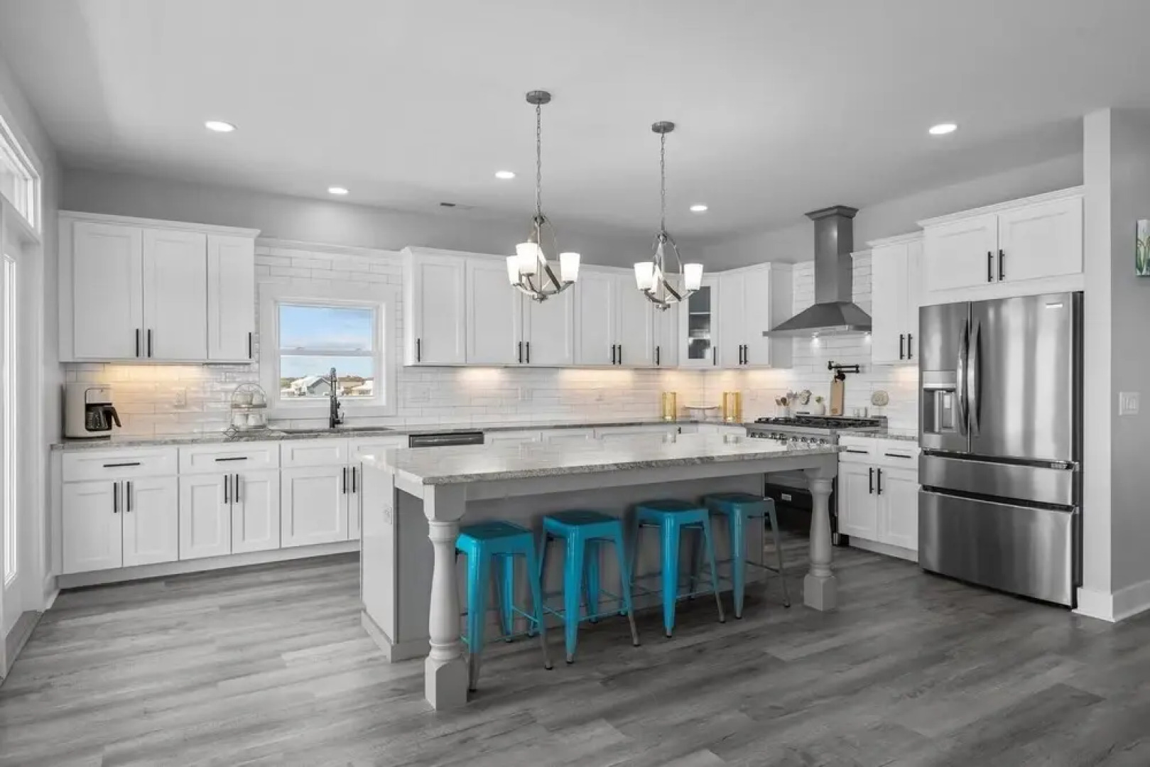 The Cape 3 Bedroom Condo by RedAwning