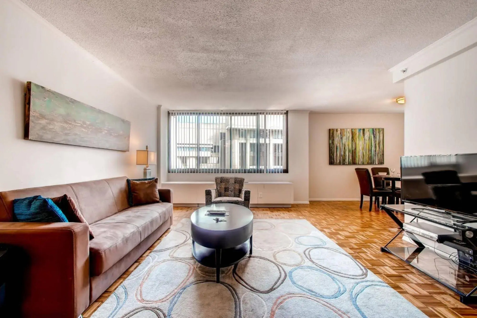 Global Luxury Suites at the Commonwealth