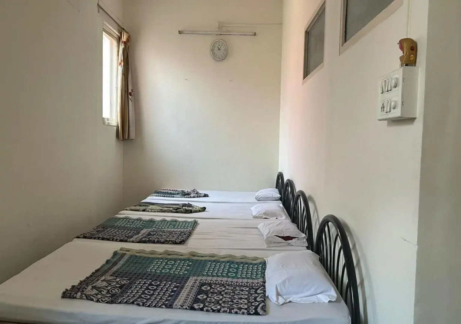 Sarang Lodging & Boarding