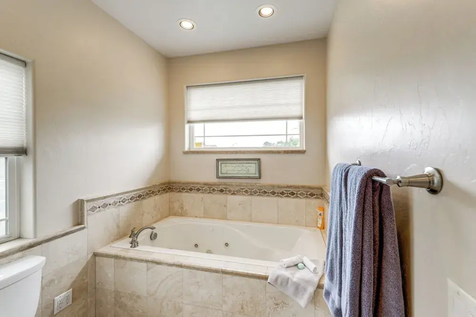 Crescent City Getaway w/ Panoramic Ocean Views!