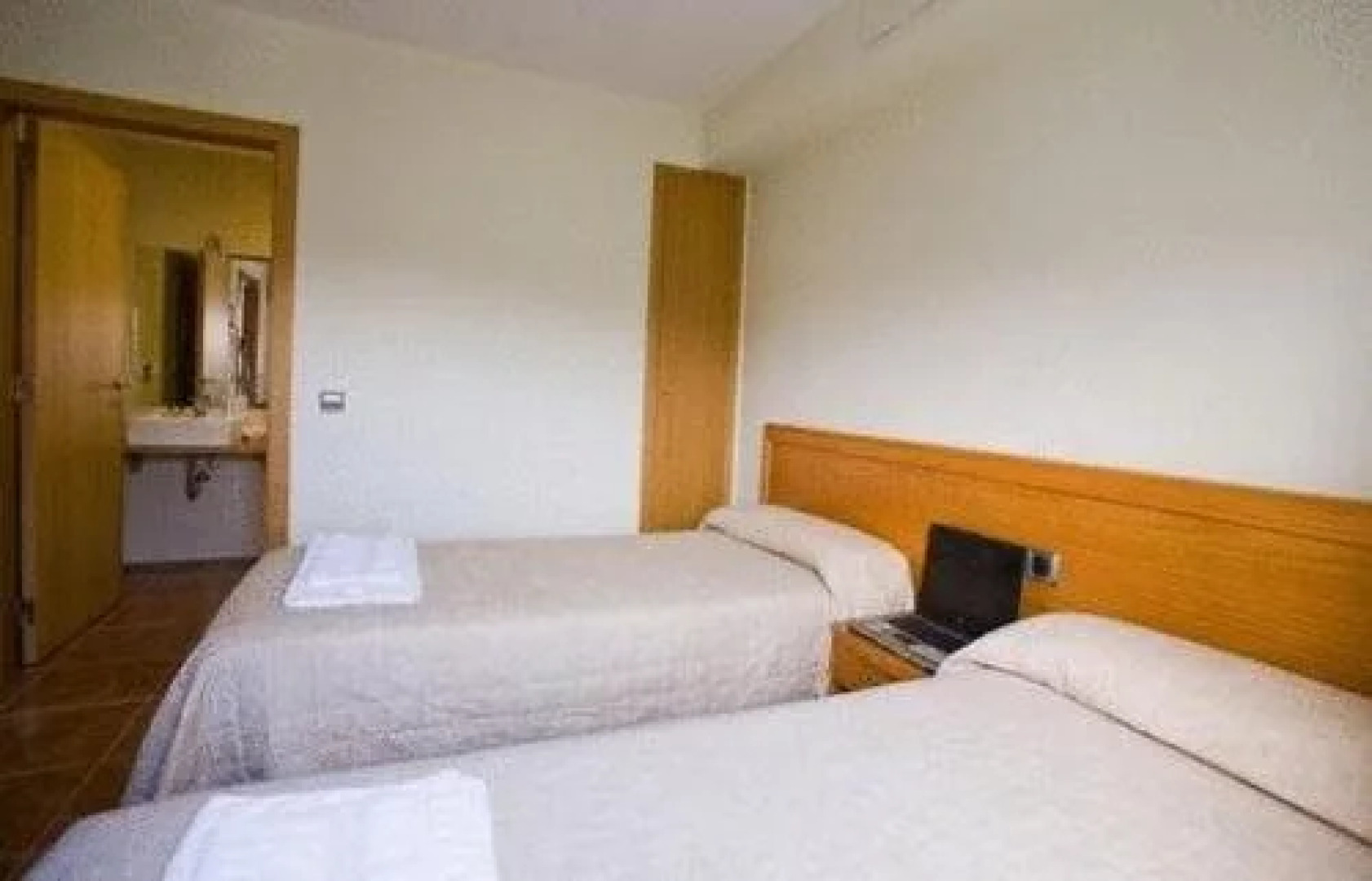 Amolls Restaurant i Habitacions