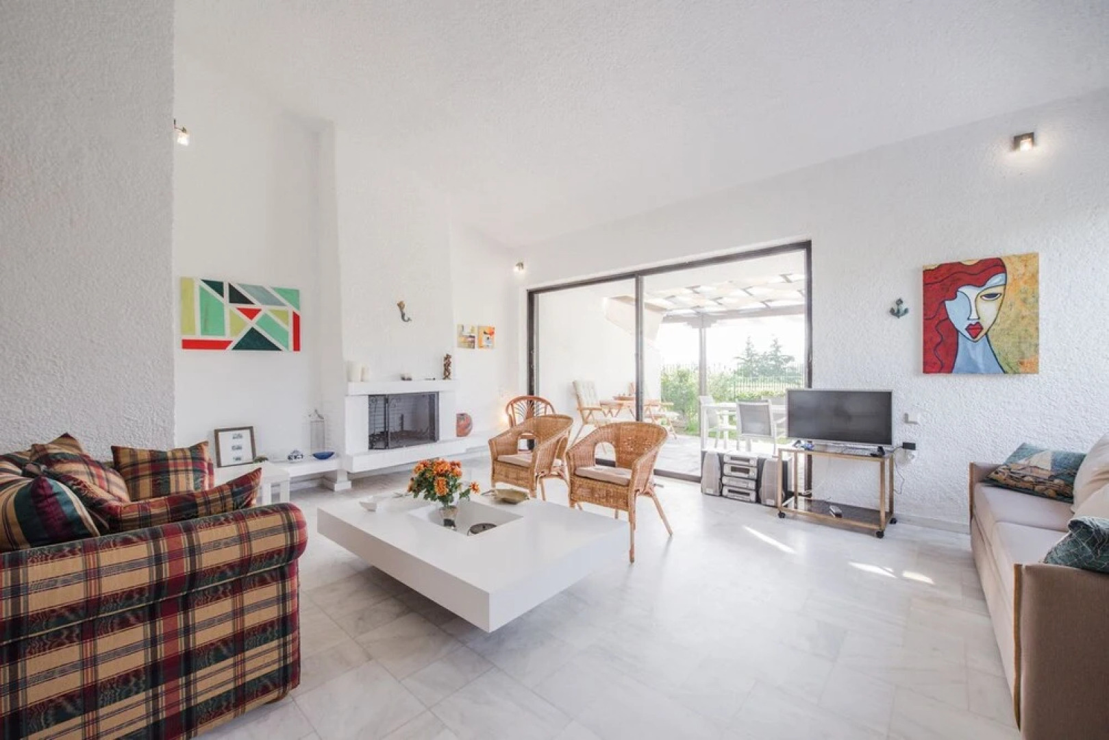 Poseidon's White Villa I