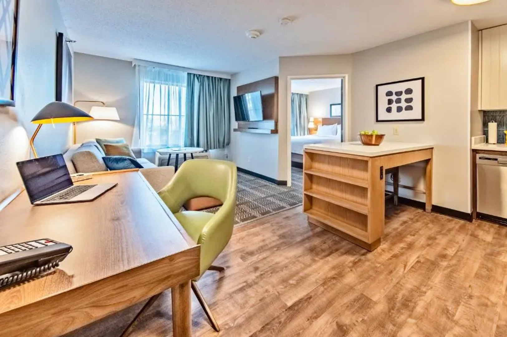 Hawthorn Suites by Wyndham Cedar Rapids
