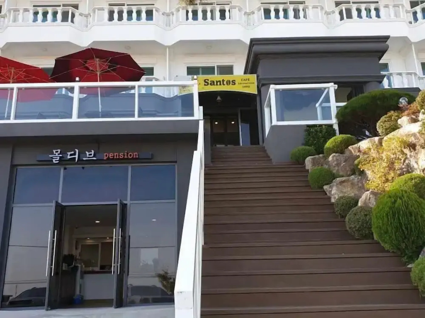 Yangyang Maldives Pension