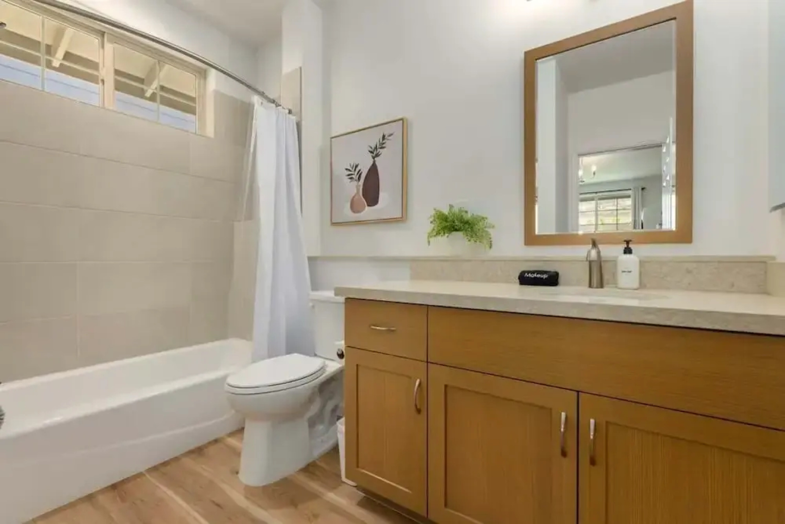 Marbella Lane Nohea Stylish Home Makaha