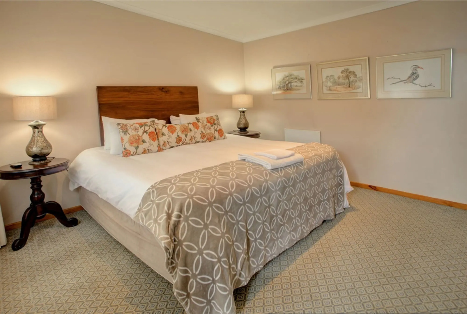 Outeniqua Travel Lodge