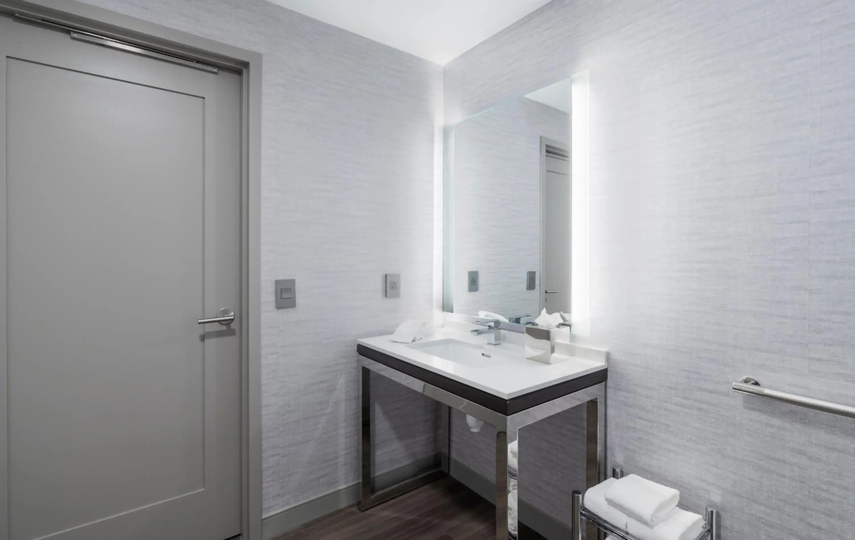 Staybridge Suites Boston Logan Airport - Revere by IHG