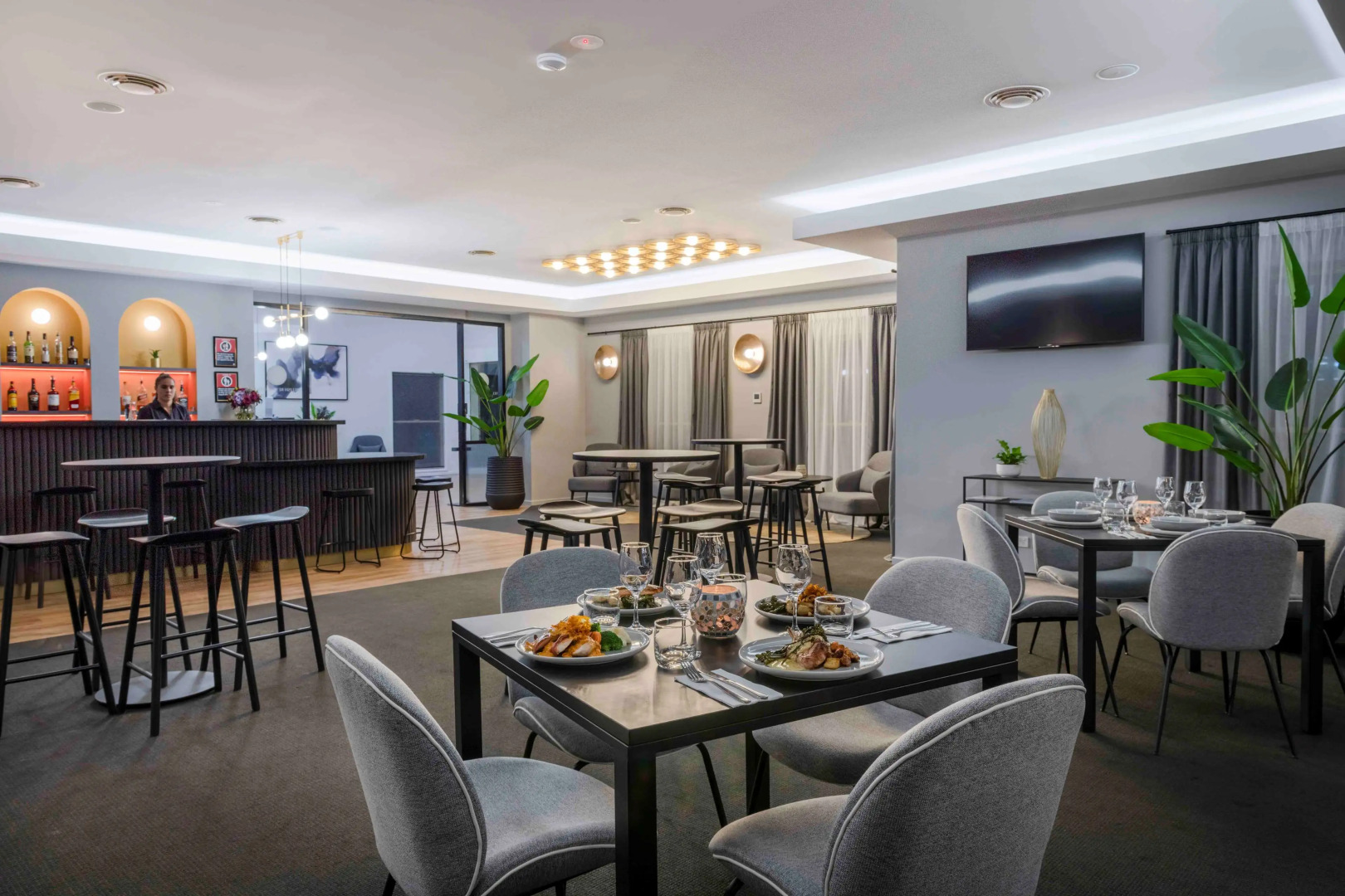 Best Western Plus Ambassador Orange