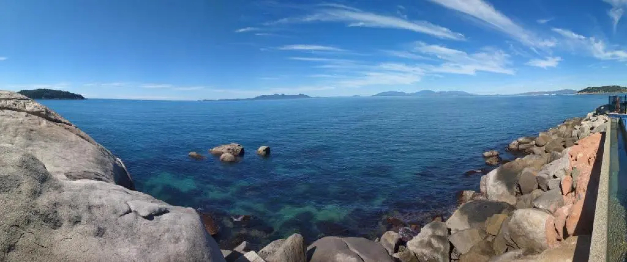 Best at Bright Point Absolute Waterfront 4 bedroom apartment