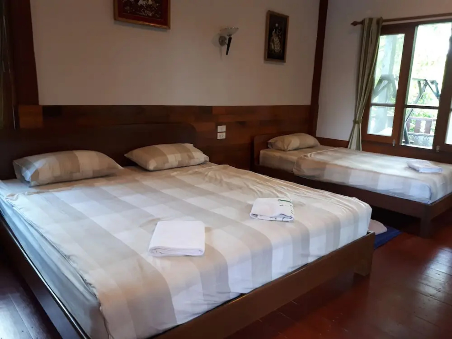 Baan Suansabaijai Resort