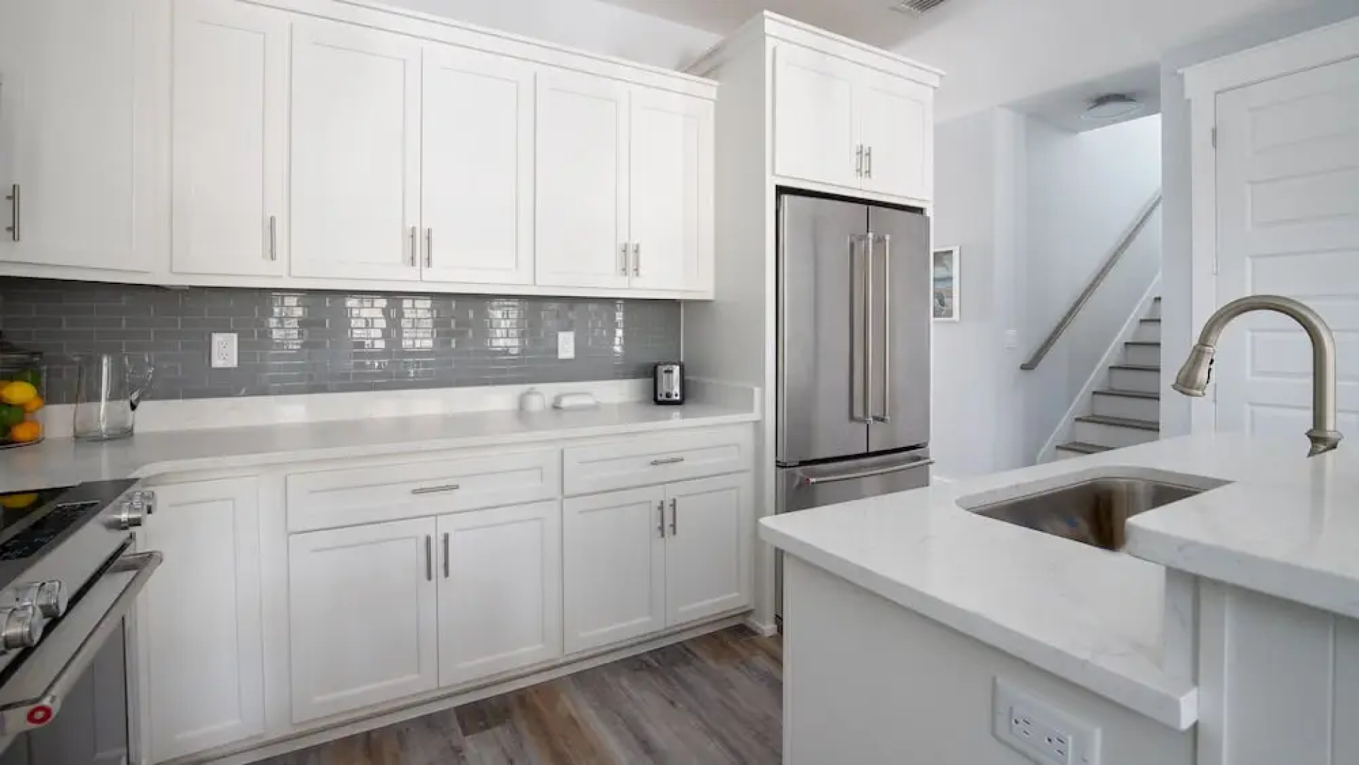 525 Lyndell Ln - Pier Relaxation II