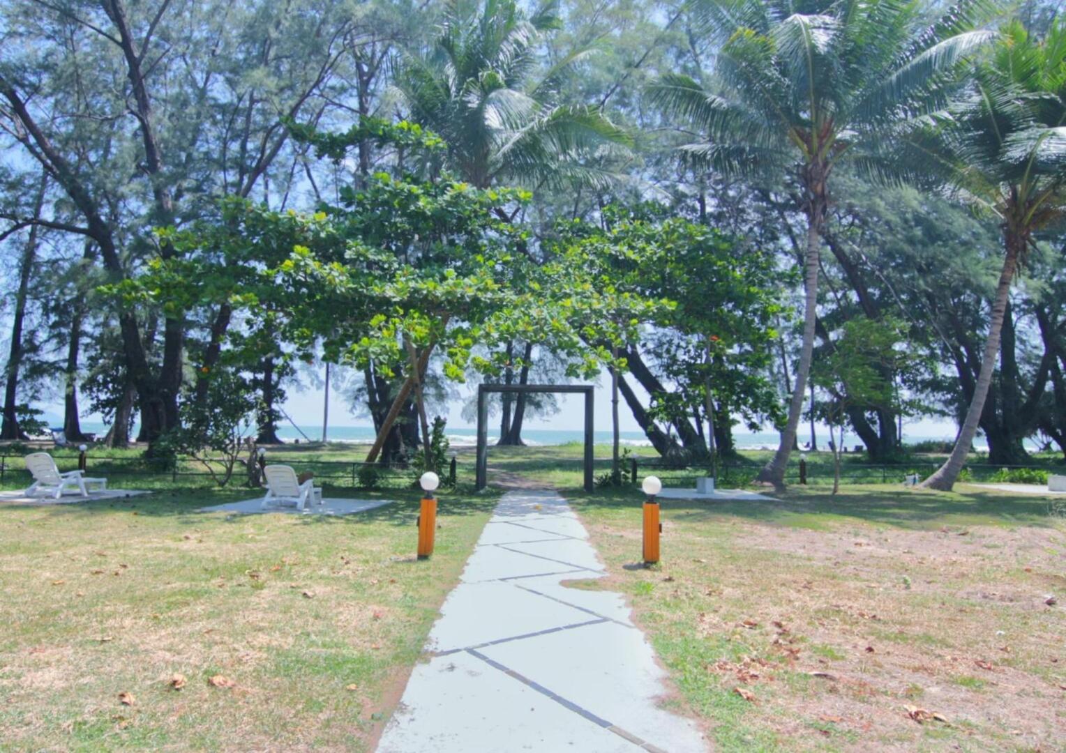 Baan Chao Mai Beach House