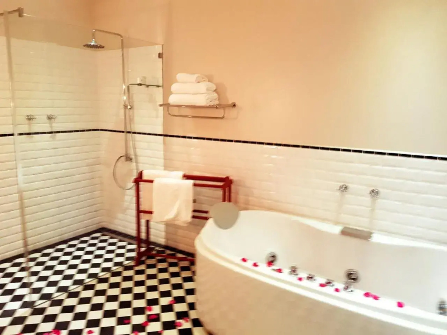 Royal St. Andrews Hotel, Conference Centre & Spa