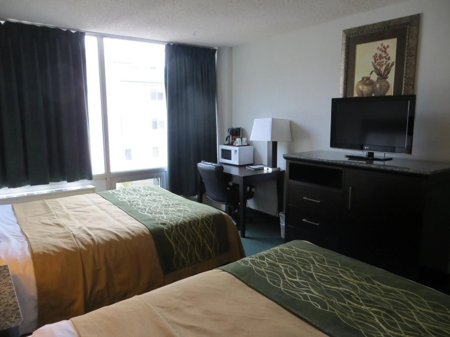Comfort Inn & Suites Downtown Edmonton