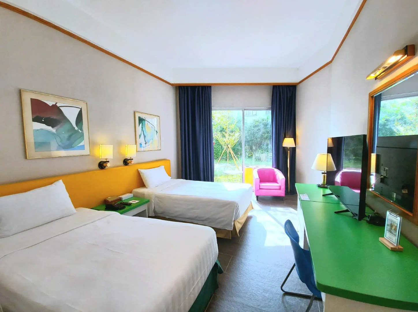 Silvermine Beach Resort