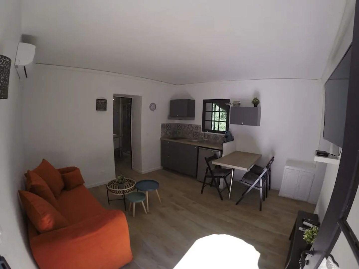 Domaine Les Deux Roches