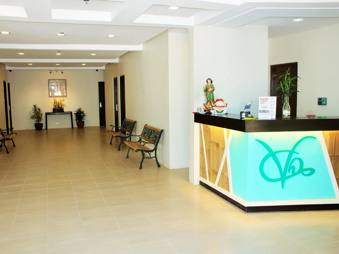 Coron Visitors Hotel