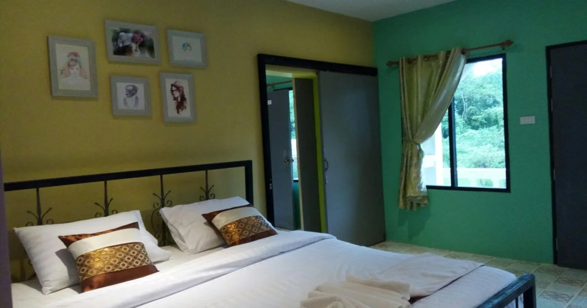 Stamp Hills Resort & Restaurant