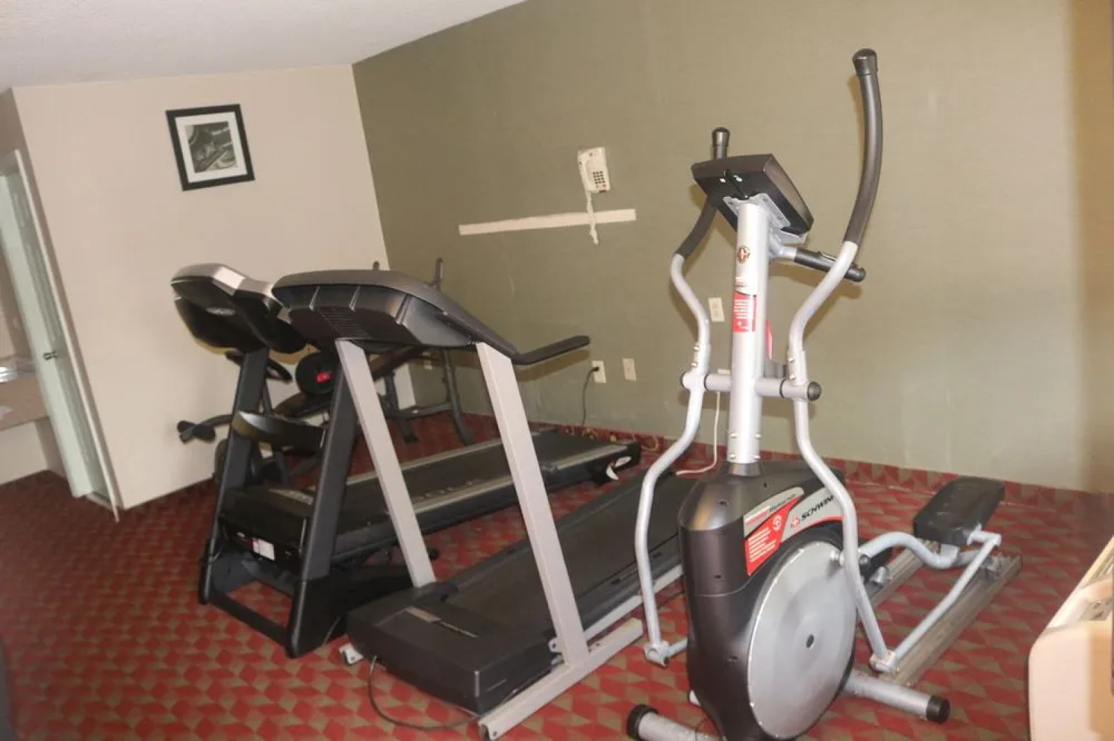 Econo Lodge Huntington - Barboursville University Area