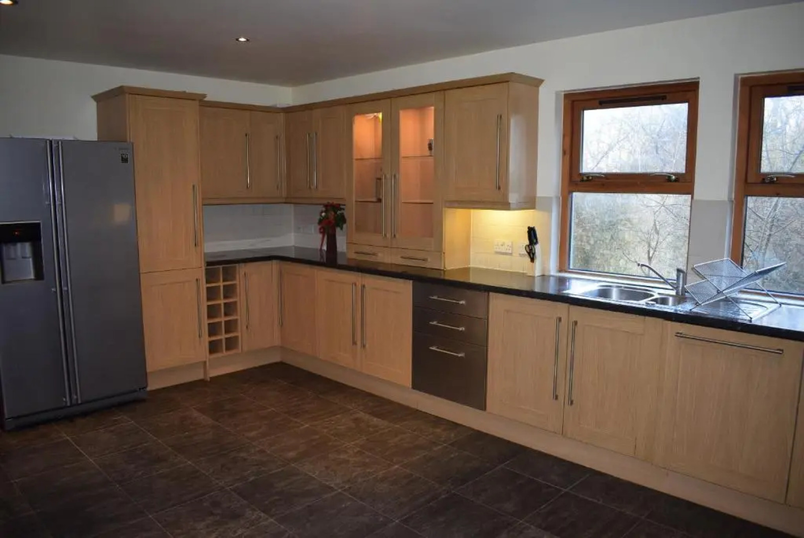 Kelpies Serviced Apartments Kavanagh- 5 Bedrooms