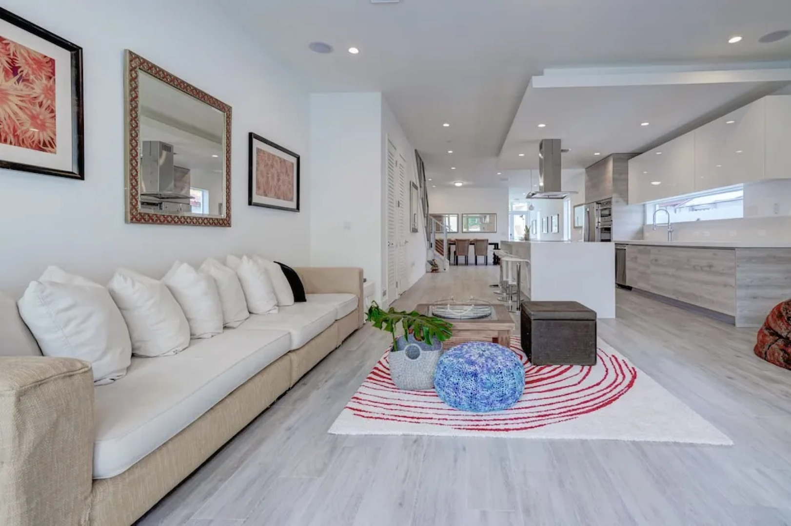 4BR Pool Townhome Duplex by Jos17