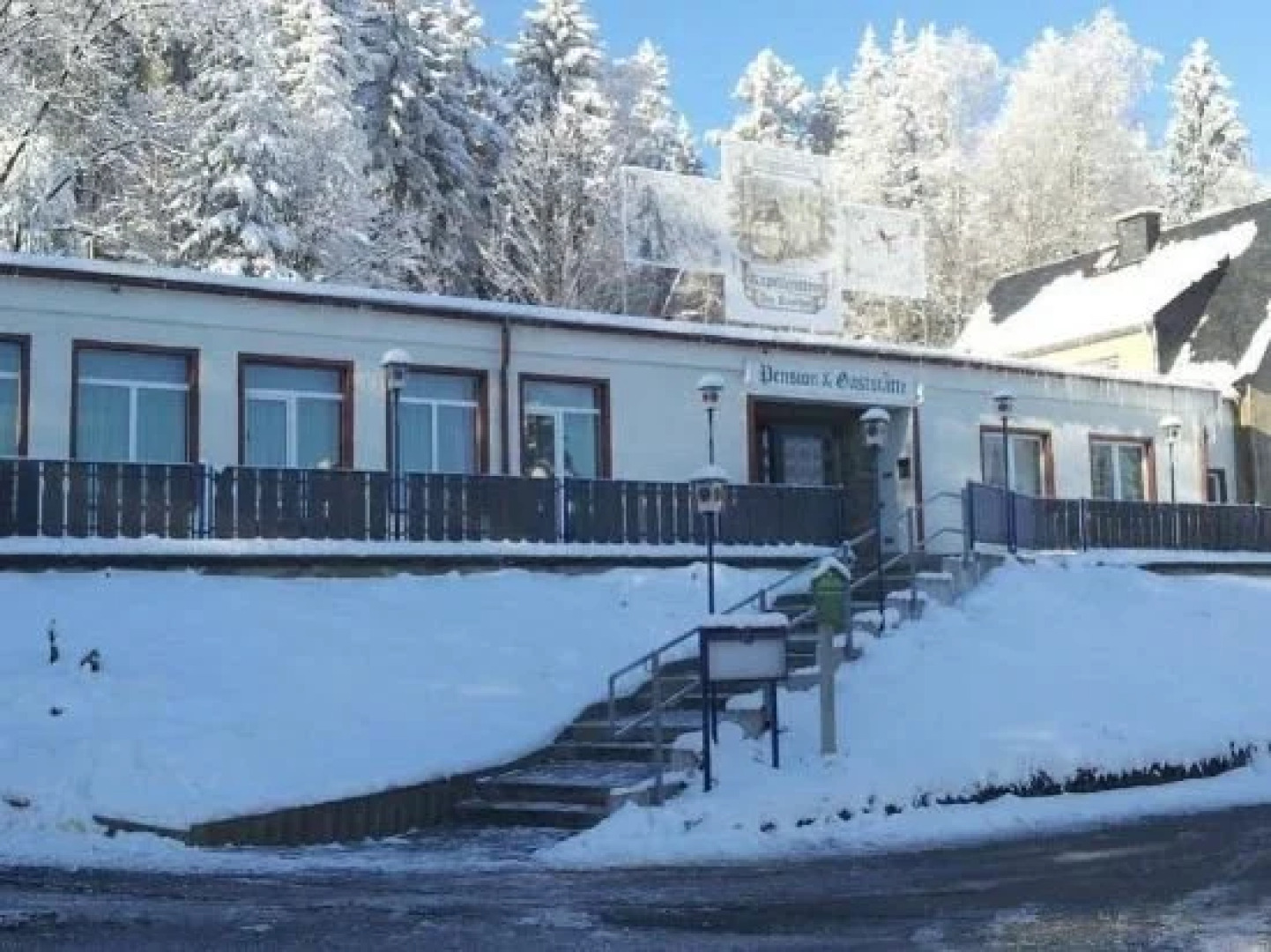 Pension & Berggasthaus Kapellenstein