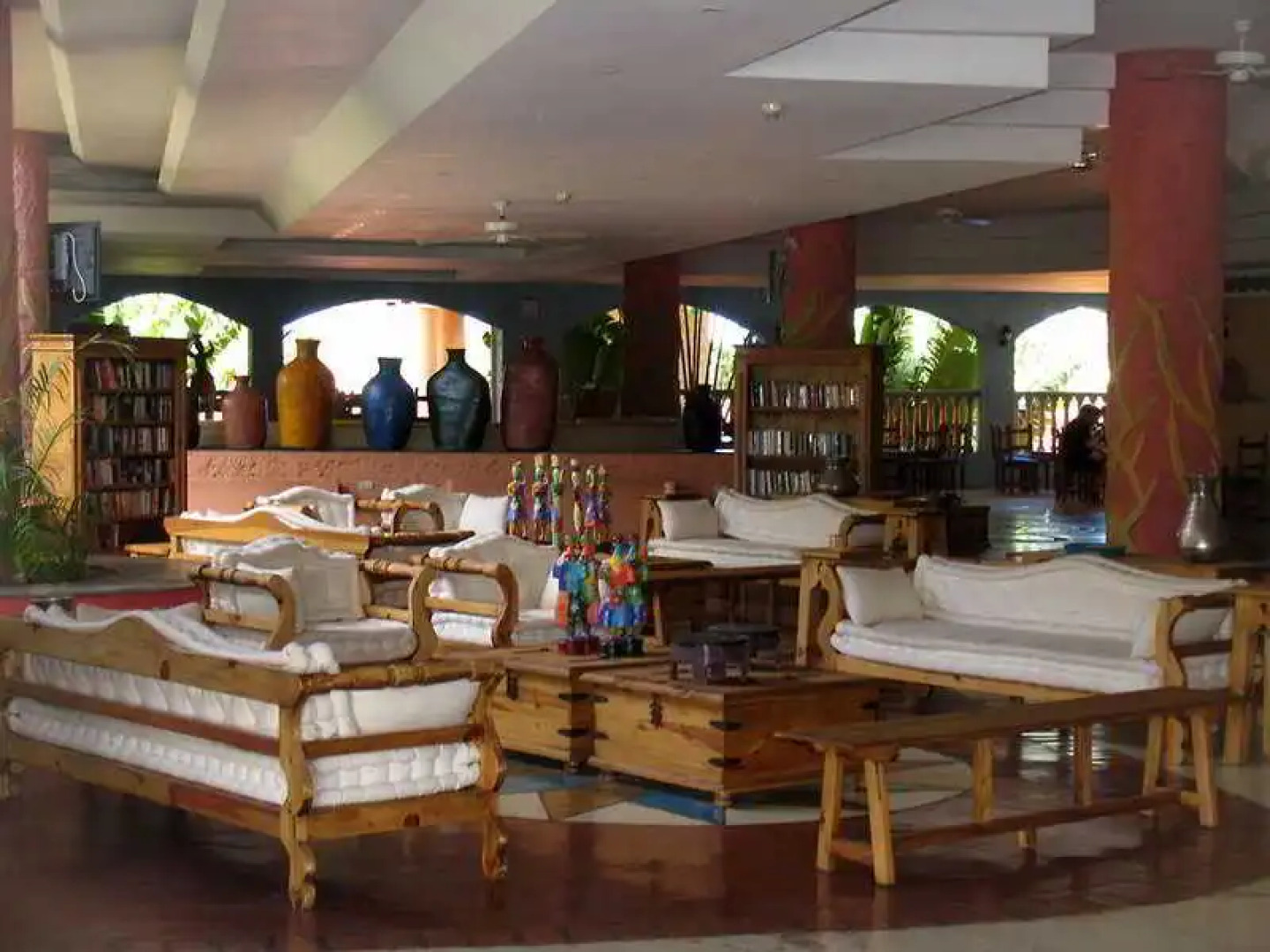 Costa Caribe Beach Hotel & Resort