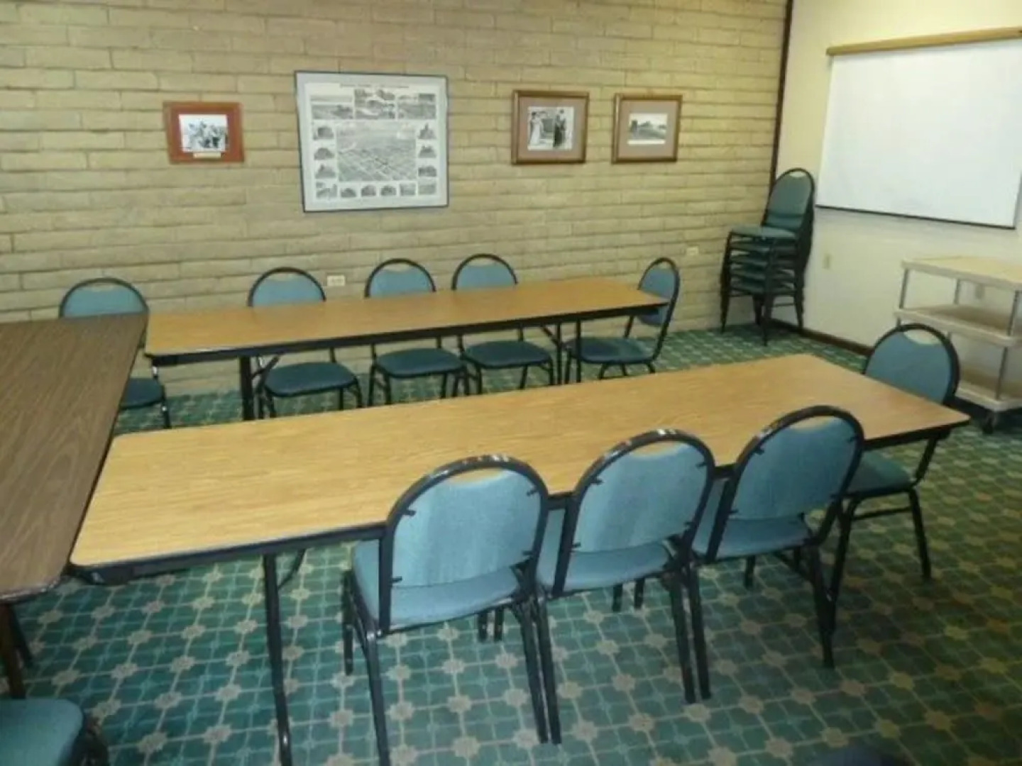 Bent's Fort at America's Best Value Inn