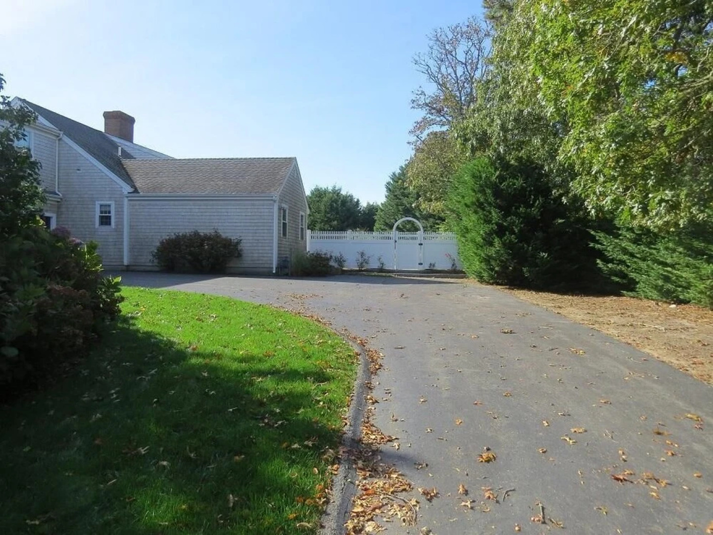 121 Stage Island Road - Three Bedroom House