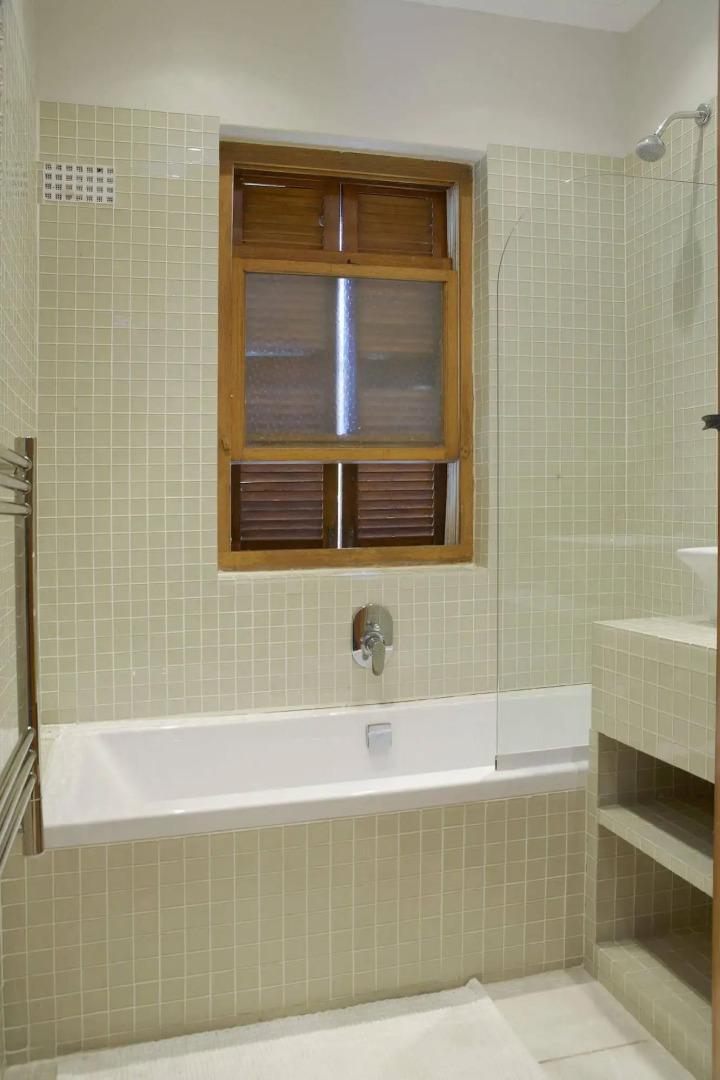 Yellow Aloe Guesthouse