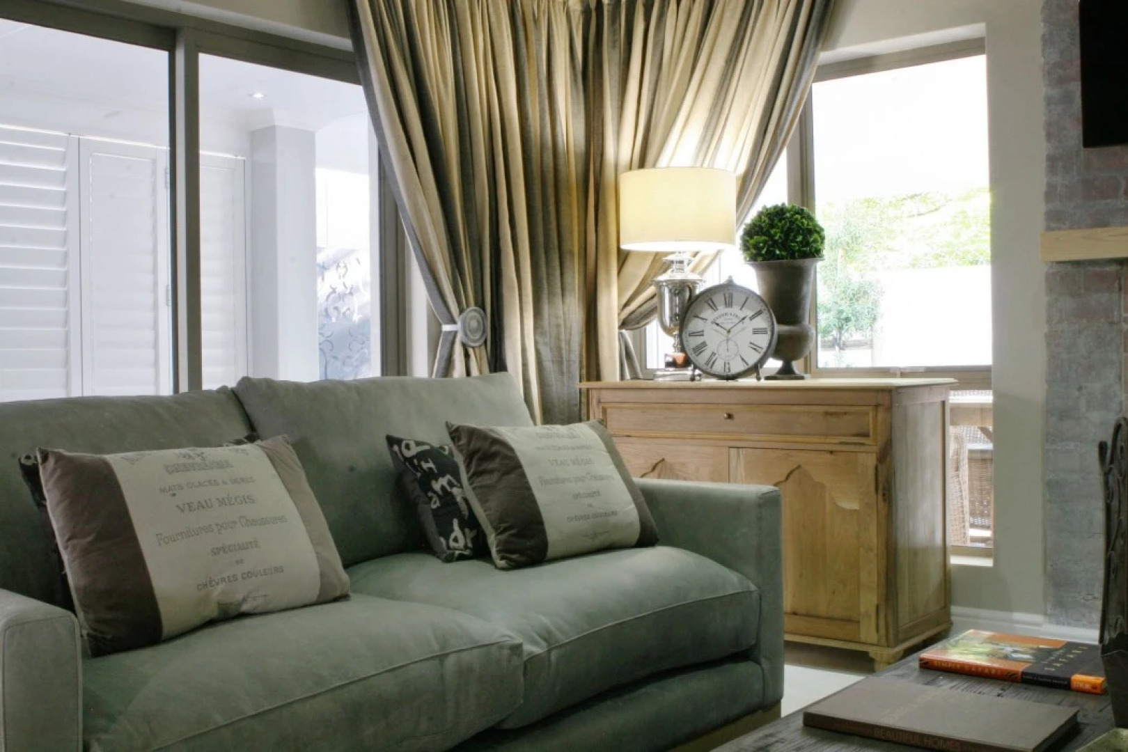 Avemore LaGratitude No 6- with backup power