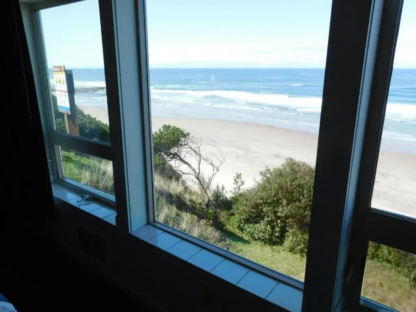 Seahorse Oceanfront Lodge