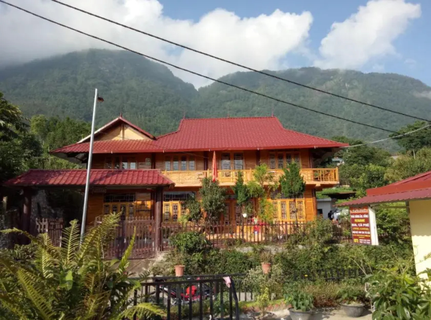 Sau Meo Mountain View