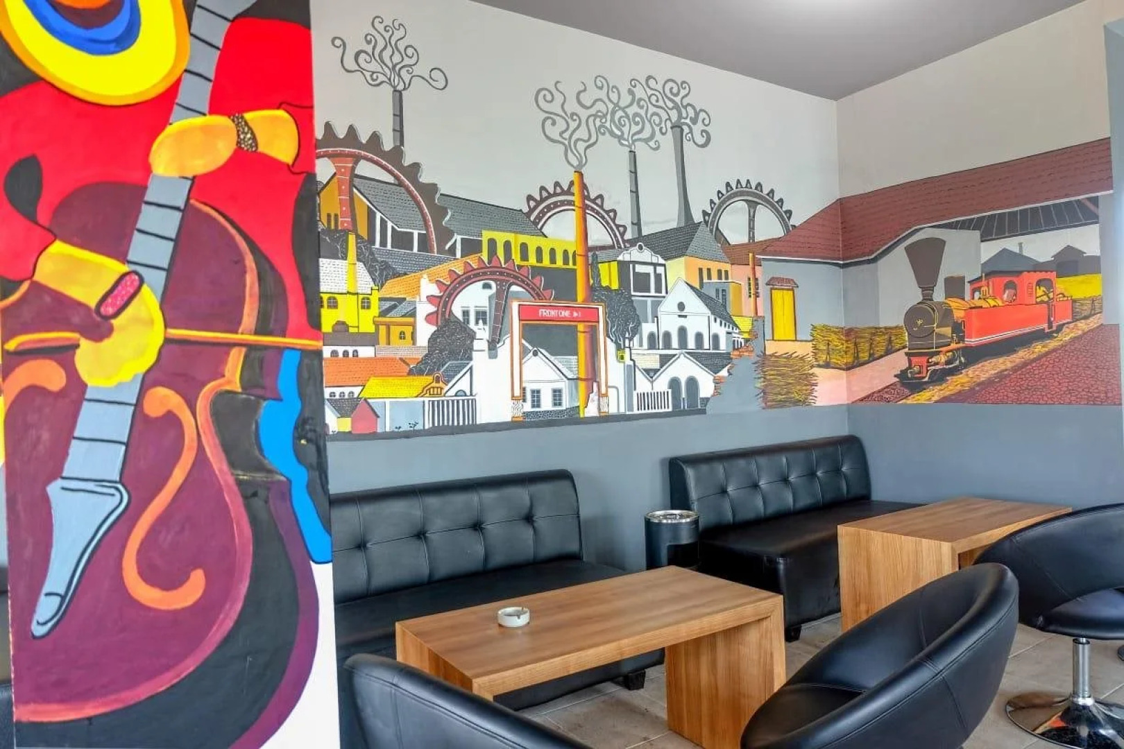 Front One Hotel Airport Solo