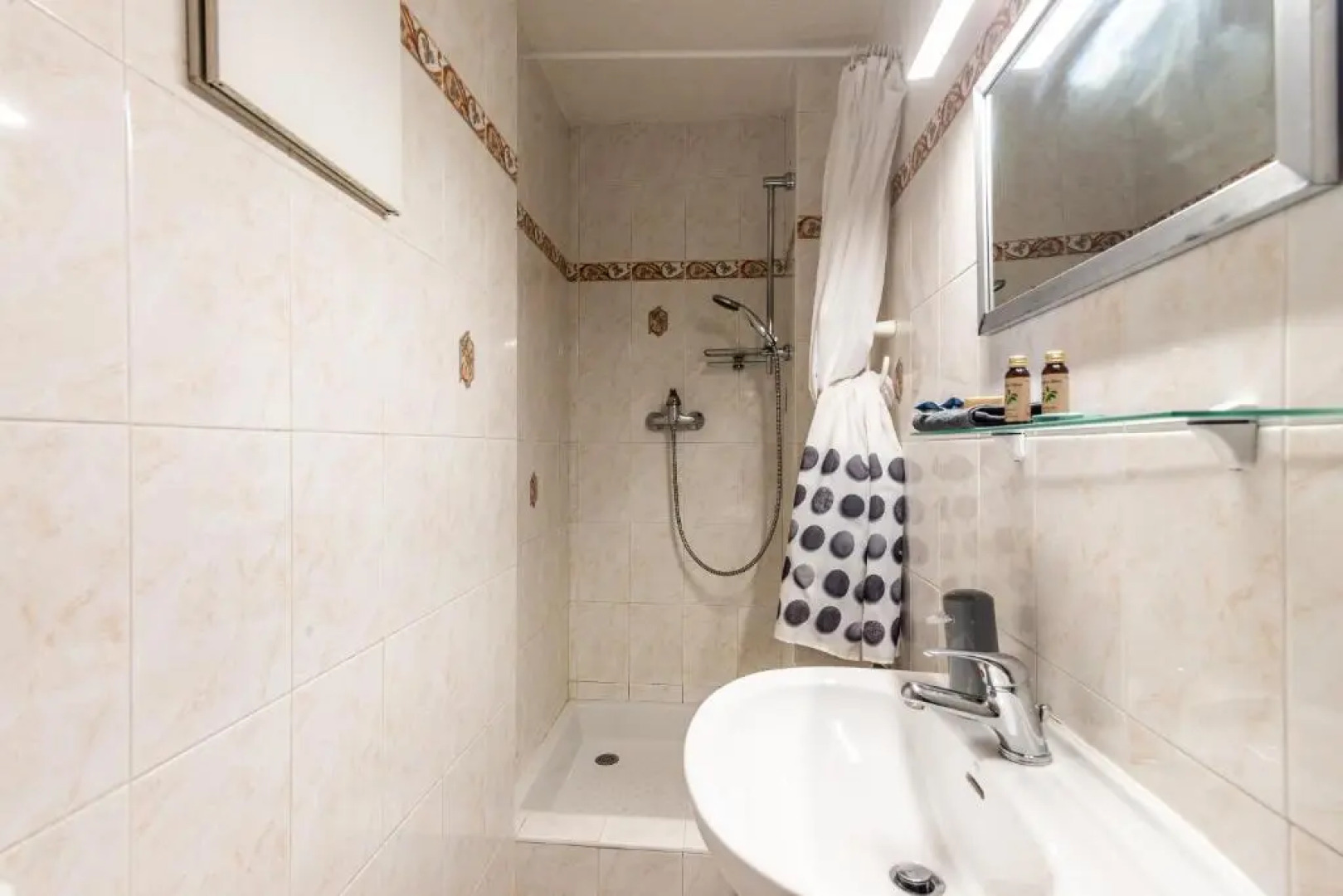 Pieds Dans L'eau - Lac Leman - 2 Min Evian - Spacieux