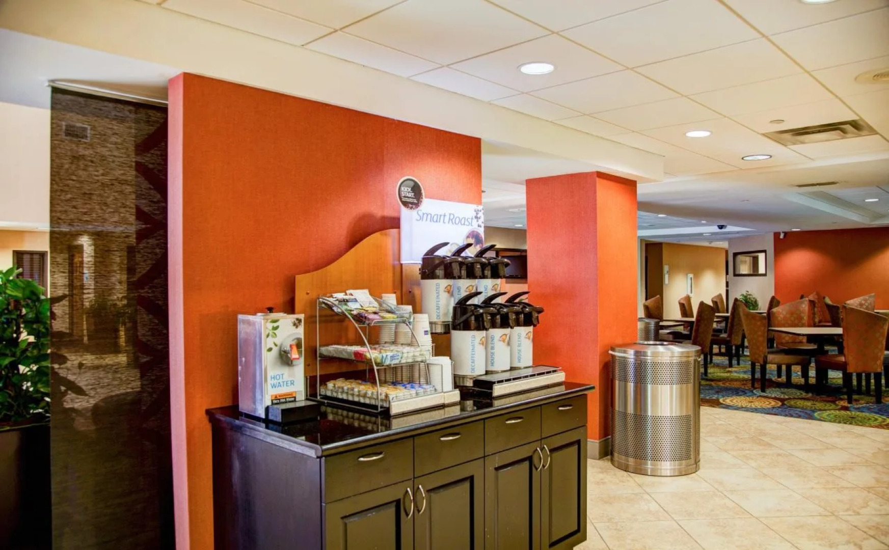 Holiday Inn Express Suites South - Tyler by IHG