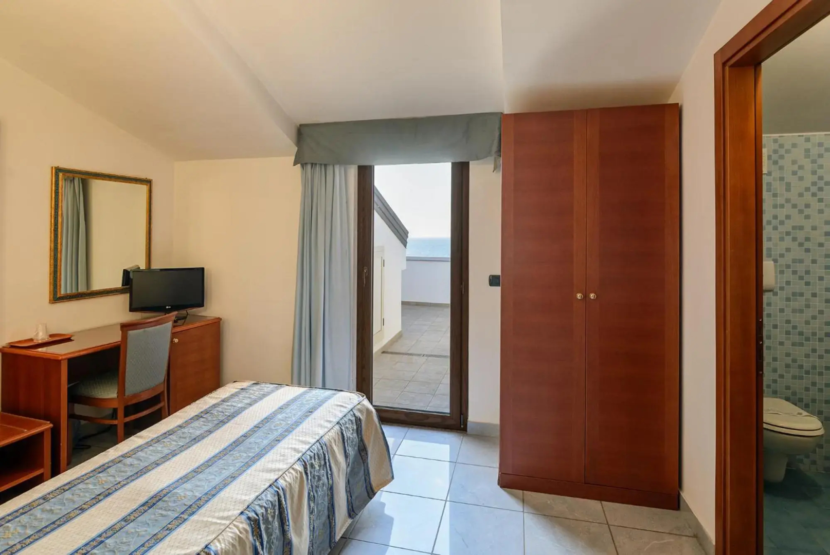 Hotel Serenella