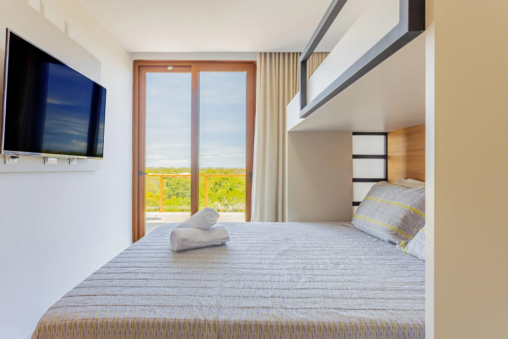 PF54 Casa Alto Padrão 5 Suítes com Diarista Inclusa - Praia do Forte