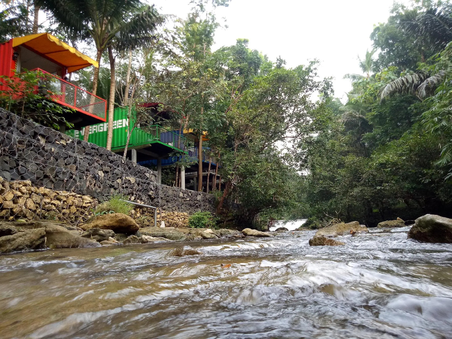 HAU Eco Lodges Citumang
