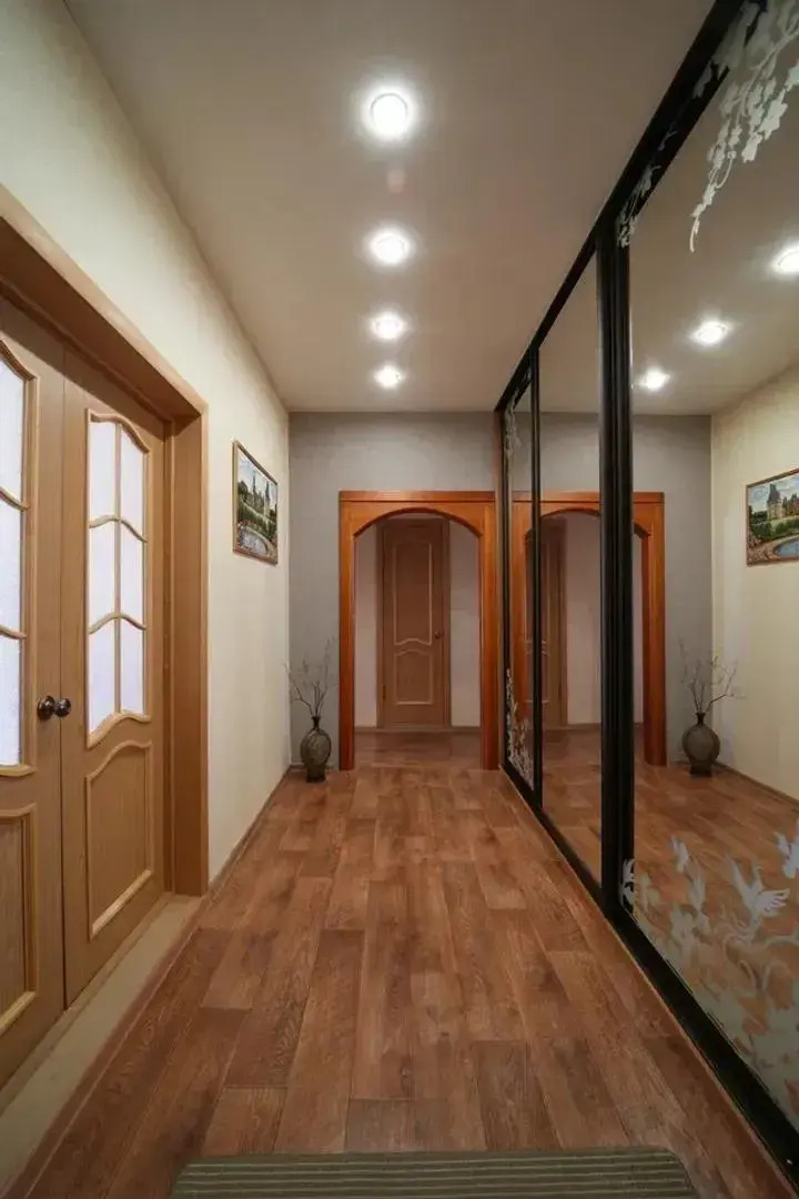 Апартаменты на проспекте 60 лет СССР 4