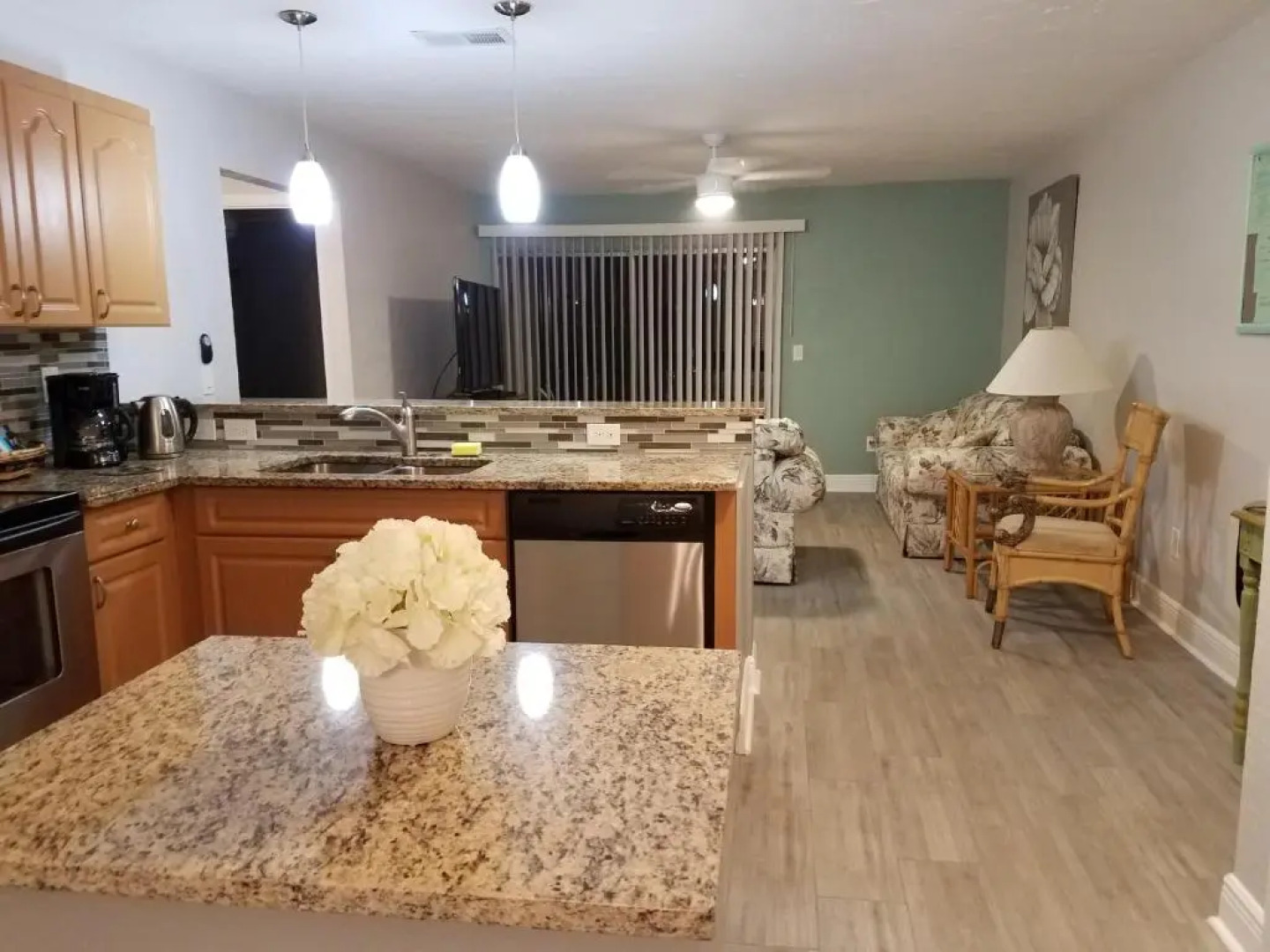 2BR/1BA Vacation Rental - Sienna Park