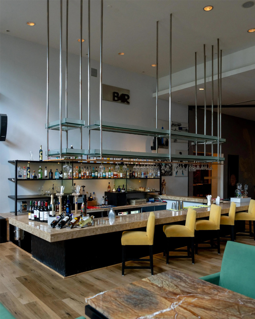 Radisson Blu Plaza Hotel Hyderabad Banjara Hills