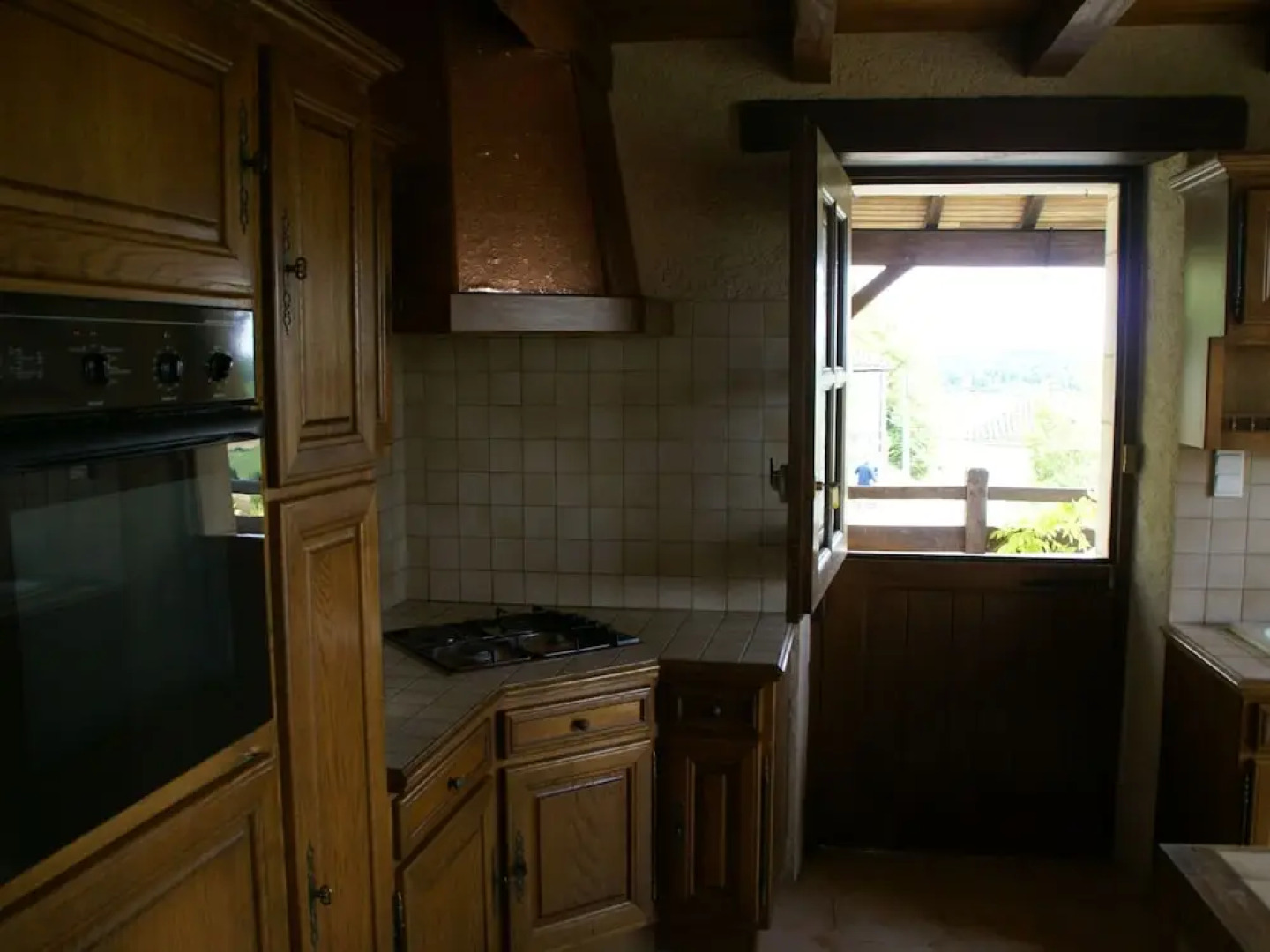 Atmospheric Holiday Home With Private Swimming Pool and Covered Terrace