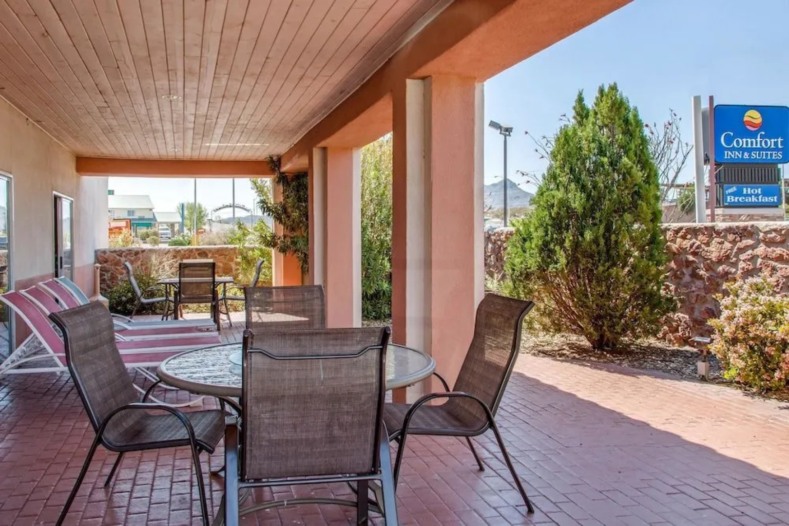 Comfort Inn And Suites