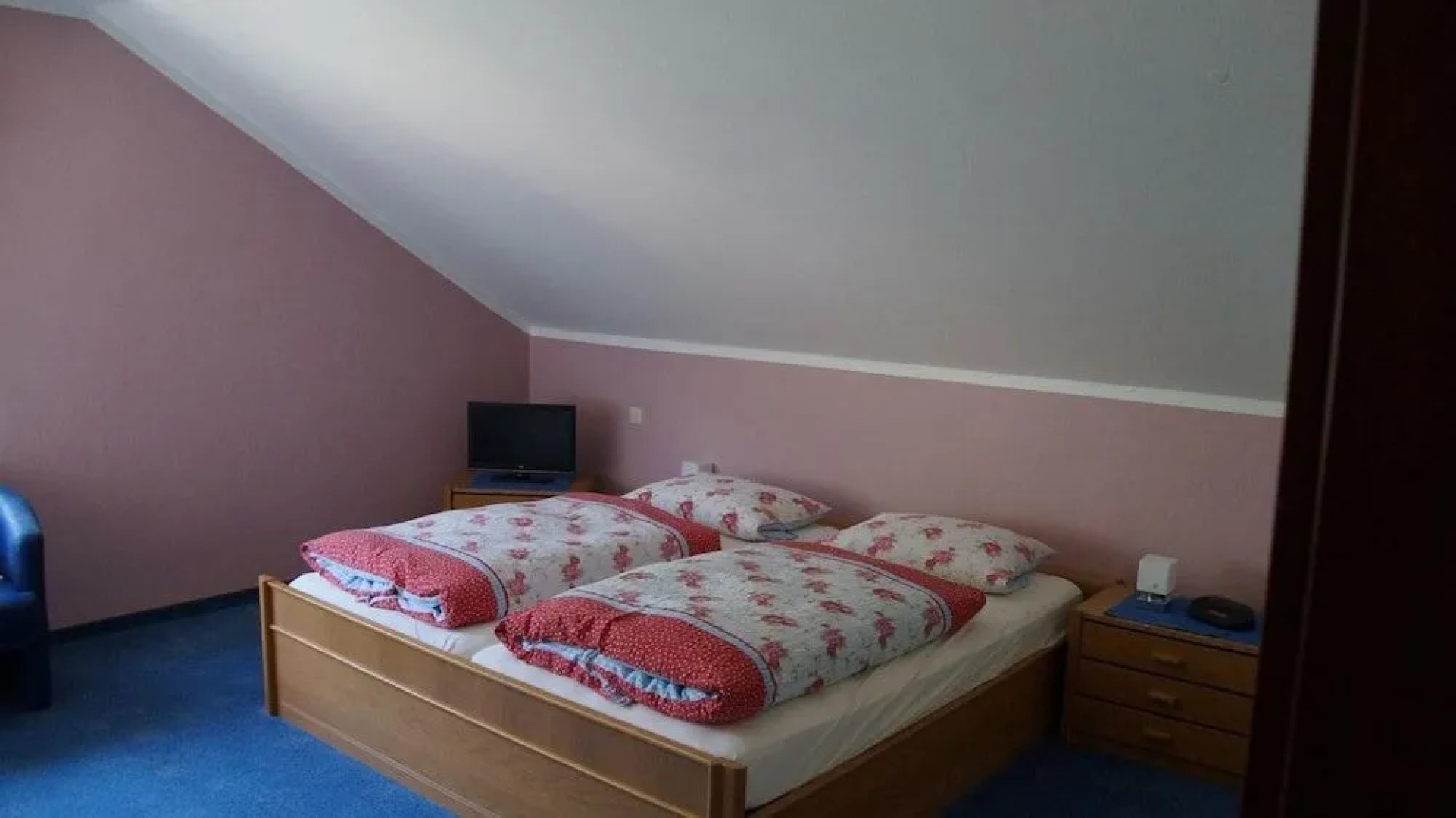 Winzerhotel - Restaurant zum Moselstrand