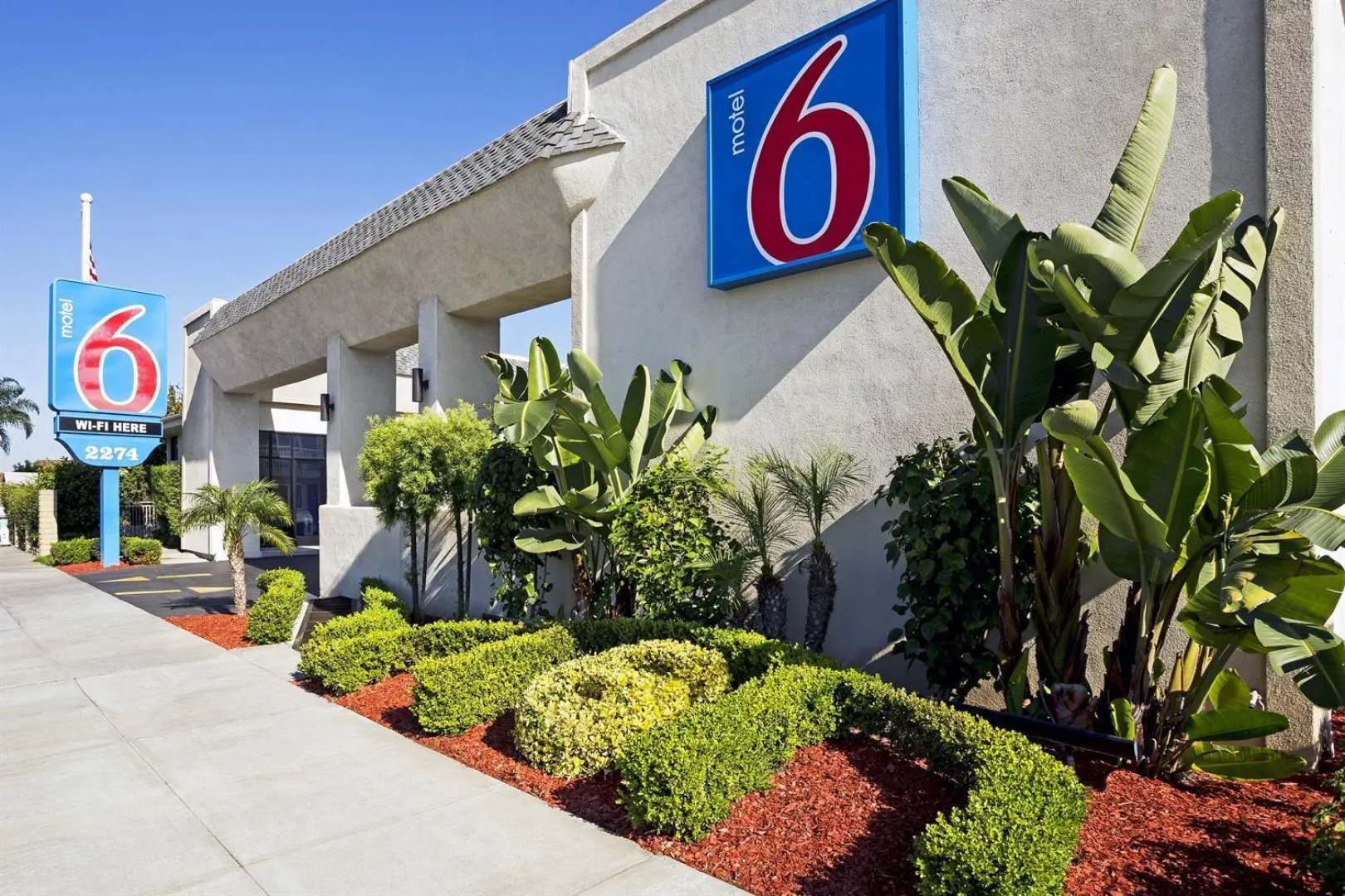 Motel 6 Newport Beach