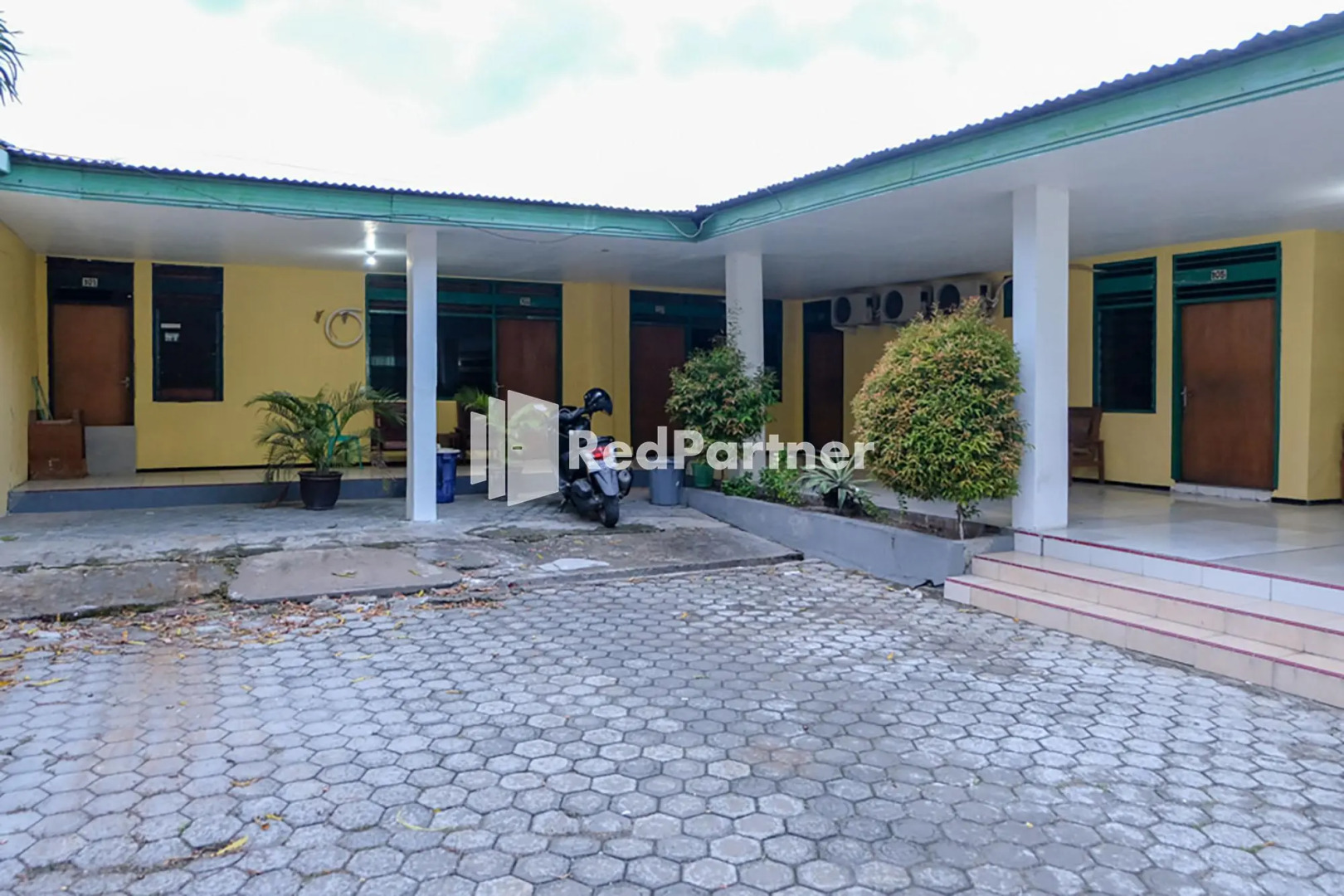 Pondok Indah Hotel Palu RedPartner