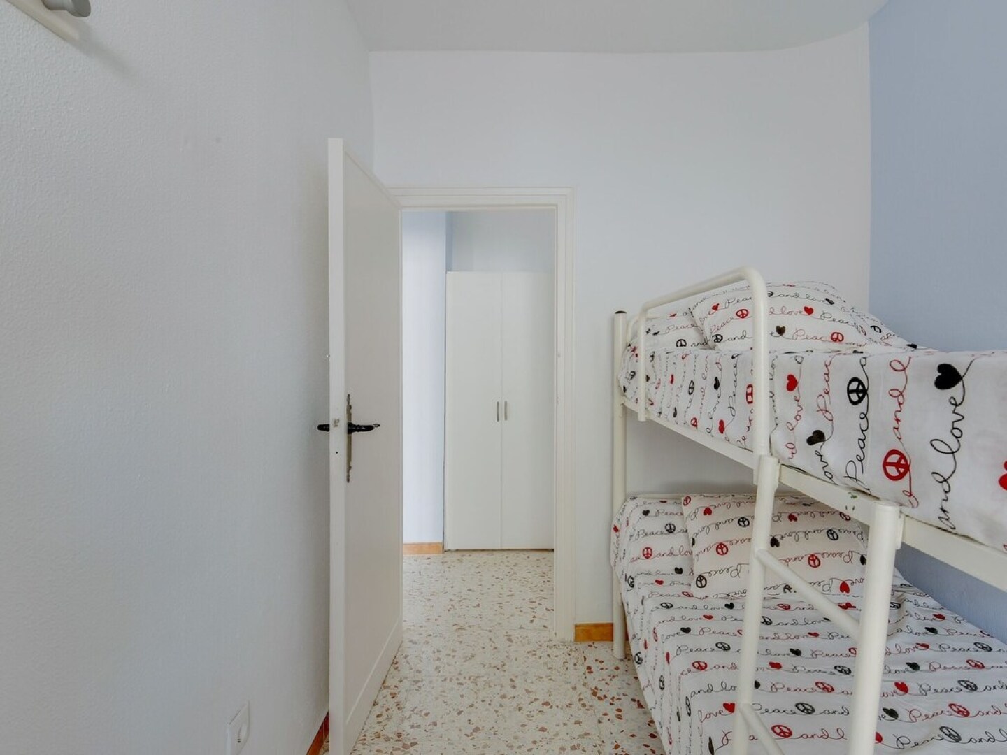 Charming Apartment in Chipiona Near Lighthouse